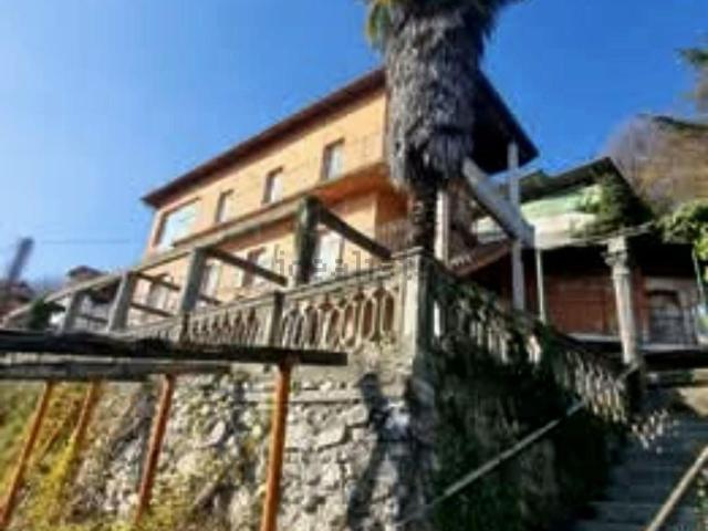 Rustici e casali in vendita di 200 m² in Via Regione Monserrato