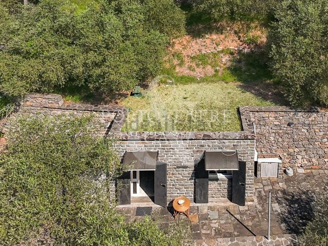 Rustici e casali in vendita di 20 m² in Via Castellana