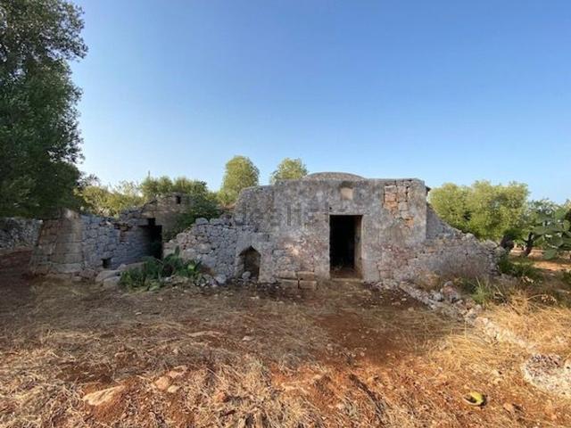 Rustici e casali in vendita di 20 m² in Contrada Canali, 21