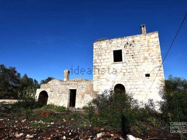 Rustici e casali in vendita di 210 m² in Contrada Fragnito