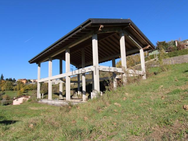 Rustici e casali in vendita di 225 m² in Contrada Nanti