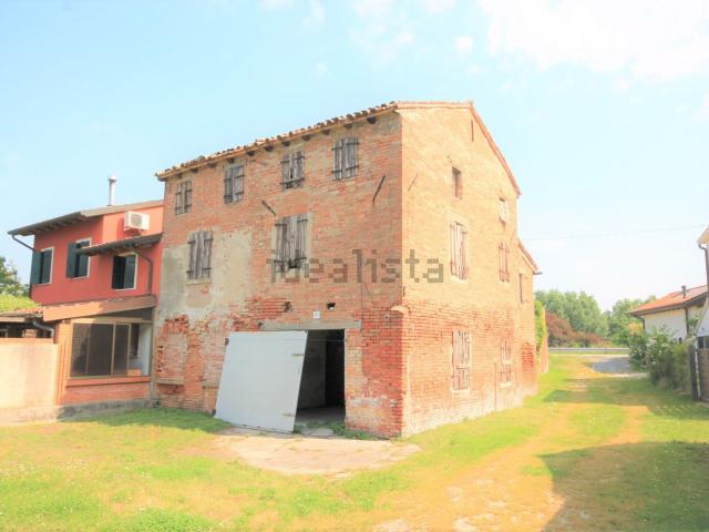 Rustici e casali in vendita di 226 m² in Via Cà Tiepolo, 29