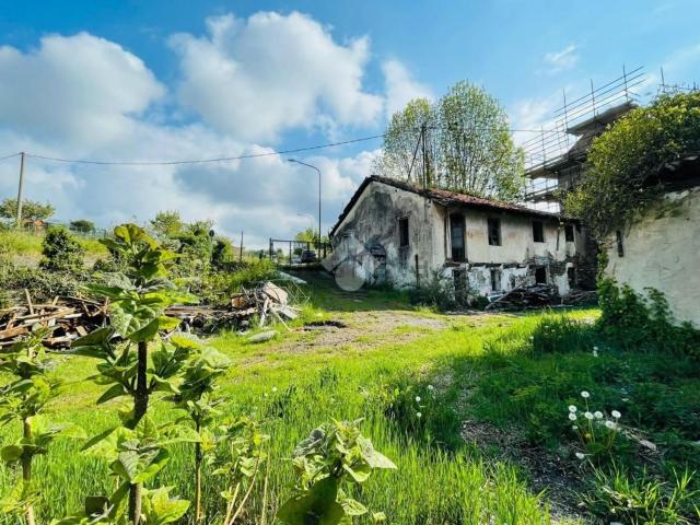 Rustici e casali in vendita di 220 m² in Via Marchesi della Rocca, 16