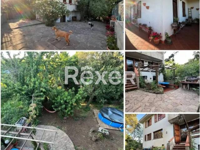 Rustici e casali in vendita di 220 m² in Via dei Pisani
