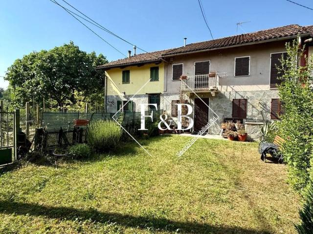 Rustici e casali in vendita di 220 m² in Via Roeto, 1615