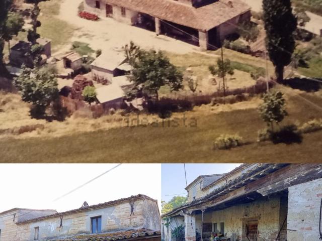 Rustici e casali in vendita di 222 m²