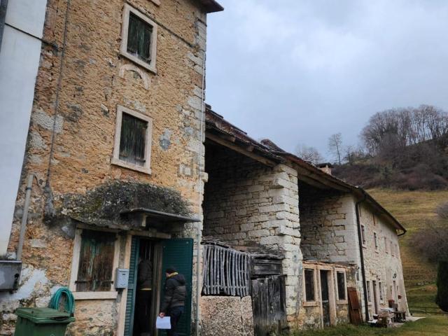 Rustici e casali in vendita di 2309 m² in Contrada Kloss, 2