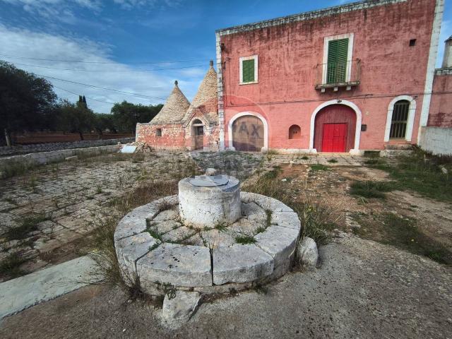 Rustici e casali in vendita di 245 m²