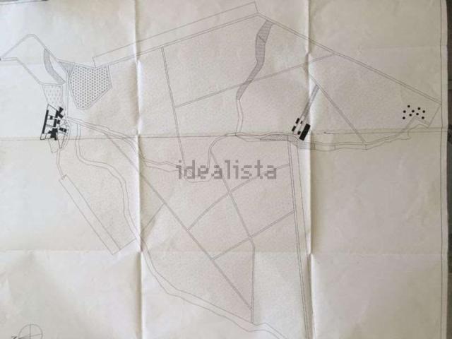 Rustici e casali in vendita di 250 m²