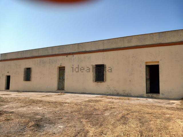 Rustici e casali in vendita di 250 m² in Contrada Malpasso