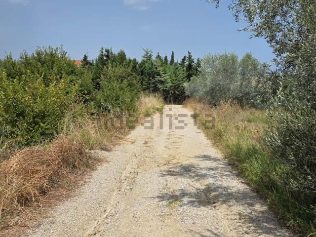 Rustici e casali in vendita di 250 m² in Contrada San Antonio
