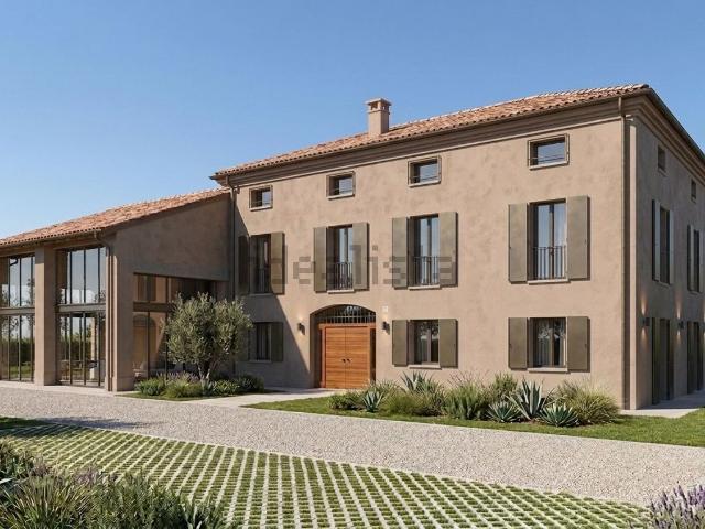 Rustici e casali in vendita di 250 m² in Via Emilia Est, 8