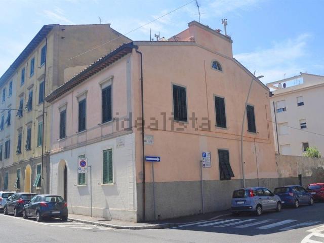 Rustici e casali in vendita di 250 m² in Via San Jacopo In Acquaviva