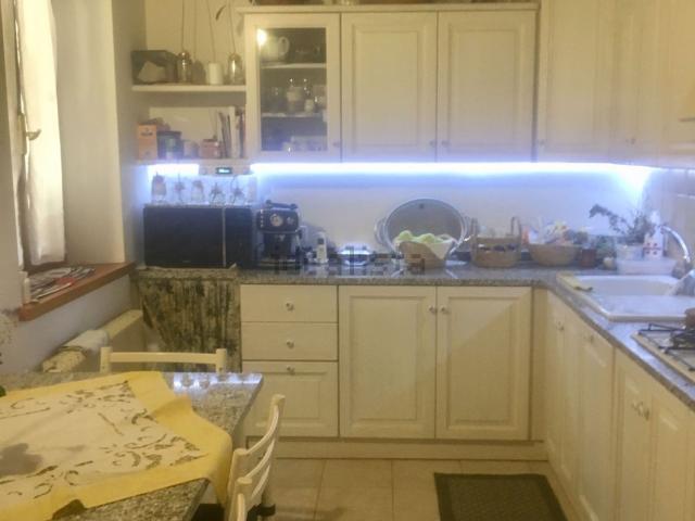 Rustici e casali in vendita di 268 m² in Via Baldasseria Bassa