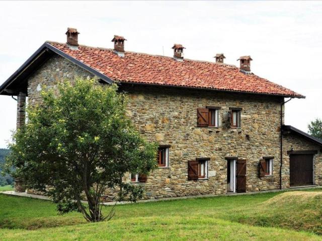 Rustici e casali in vendita di 260 m² in Località Gallina, 1