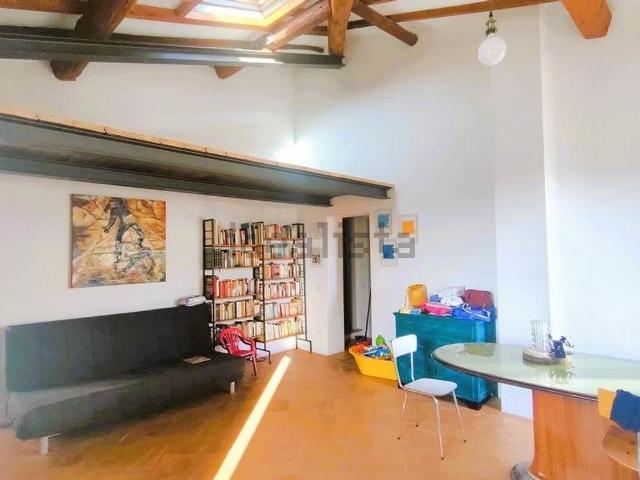Rustici e casali in vendita di 260 m²
