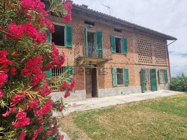 Rustici e casali in vendita di 260 m²