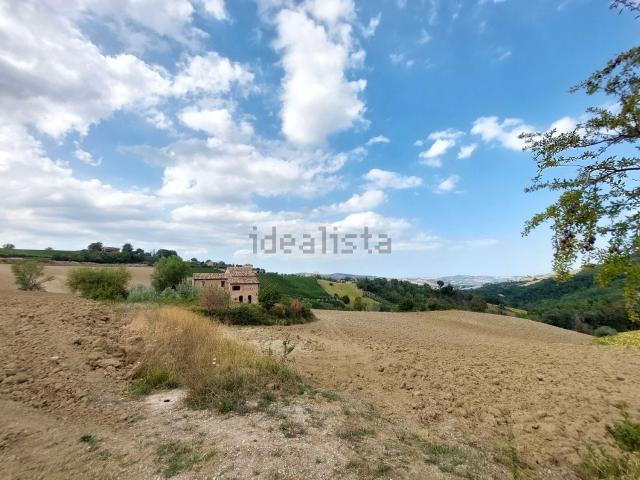 Rustici e casali in vendita di 280 m² in Strada Provinciale 23
