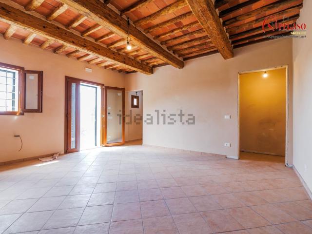 Rustici e casali in vendita di 280 m² in Via Livornese di Sopra