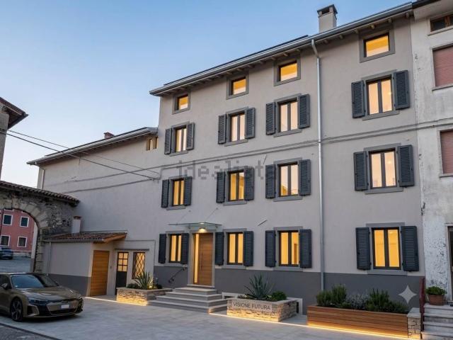 Rustici e casali in vendita di 281 m² in Via Boarie, 9