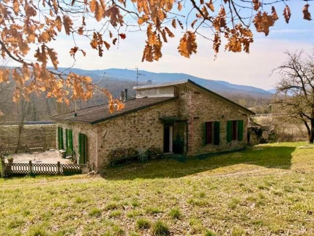 Rustici e casali in vendita di 281 m² in Via di Molinaccio, 50