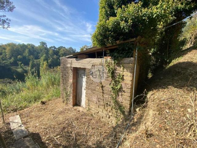 Rustici e casali in vendita di 29 m² in Strada dei Colli
