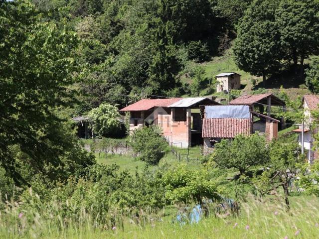 Rustici e casali in vendita di 300 m²