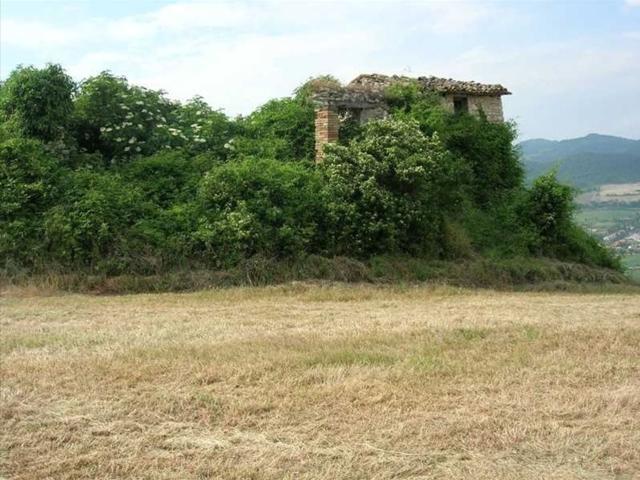 Rustici e casali in vendita di 300 m²