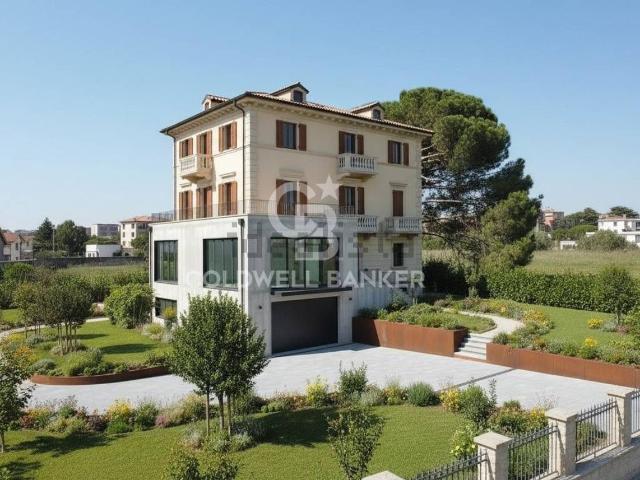 Rustici e casali in vendita di 300 m² in Via Bisenzio
