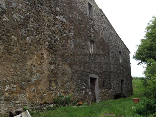Rustici e casali in vendita di 300 m² in Vicolo San Giovanni