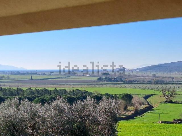 Rustici e casali in vendita di 310 m²