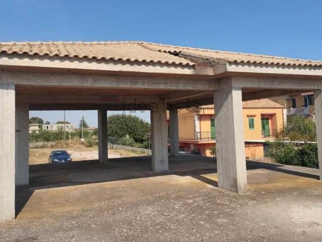 Rustici e casali in vendita di 320 m² in Contrada Michelica