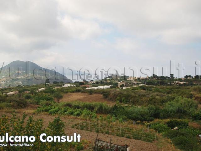 Rustici e casali in vendita di 32 m² in Contrada Cugna, 21
