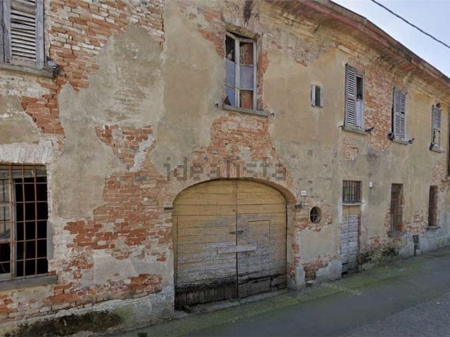 Rustici e casali in vendita di 357 m² in Via Mentana, 4