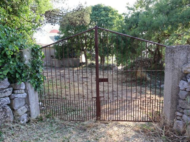 Rustici e casali in vendita di 350 m² in Via del Gelso
