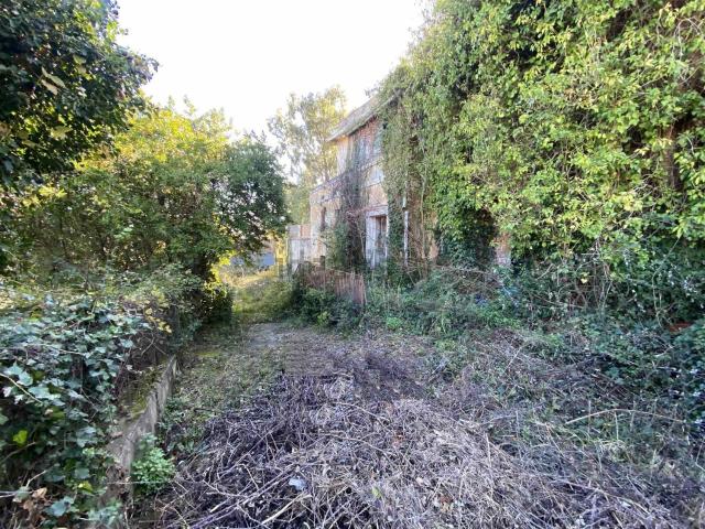 Rustici e casali in vendita di 370 m²