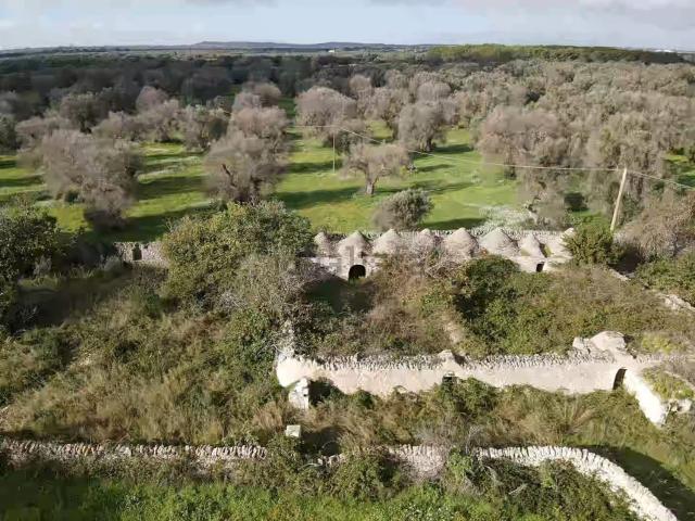Rustici e casali in vendita di 383 m² in Strada Provinciale 26