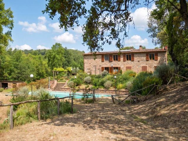 Rustici e casali in vendita di 407 m² in Via Caduti del Senio, 3