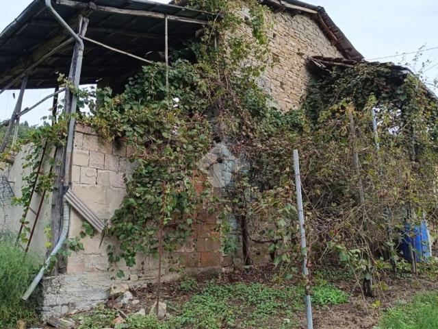 Rustici e casali in vendita di 400 m² in Via Casteldaldo, 53
