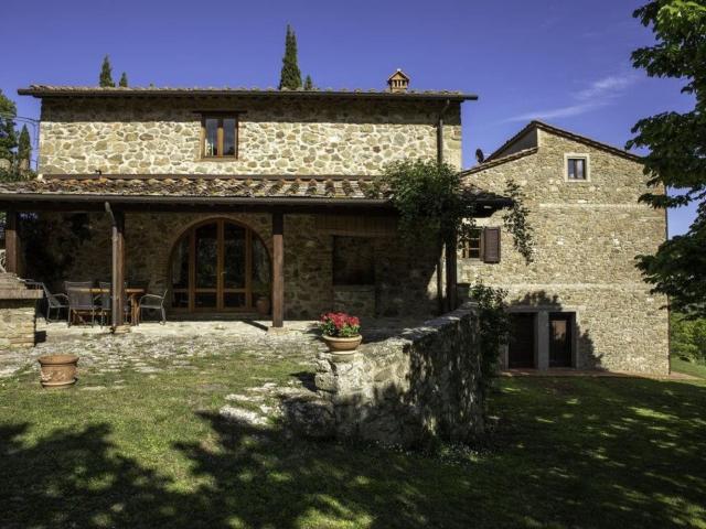 Rustici e casali in vendita di 400 m² in Via di Starda