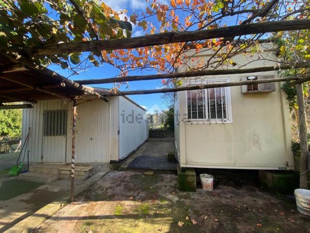Rustici e casali in vendita di 40 m² in Via Casa Molinara, 1