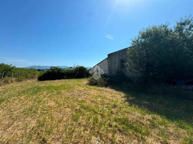 Rustici e casali in vendita di 40 m² in Via Degli Olmi