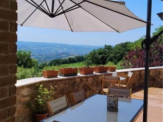 Rustici e casali in vendita di 40 m² in Piazza Umberto I, 1