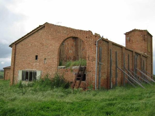Rustici e casali in vendita di 430 m²