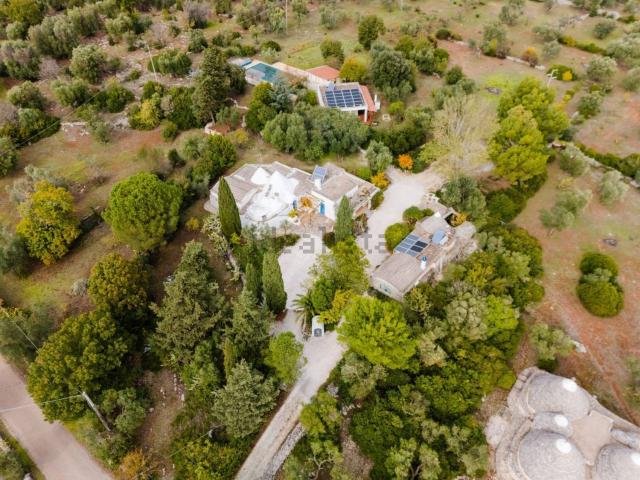 Rustici e casali in vendita di 430 m² in Contrada Pascarosa