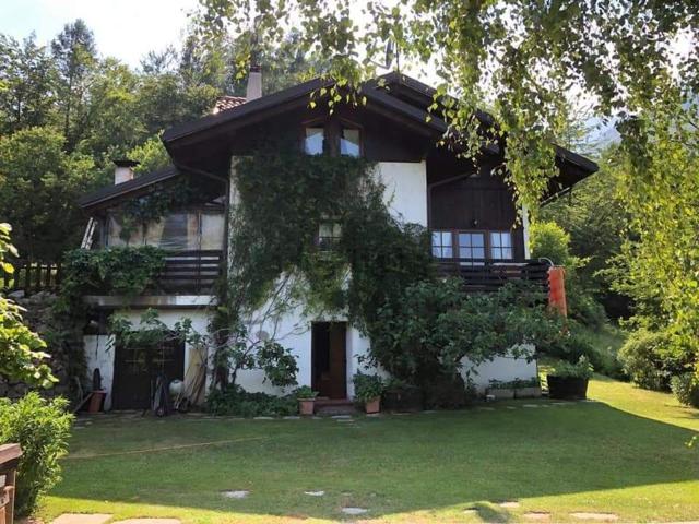Rustici e casali in vendita di 440 m²