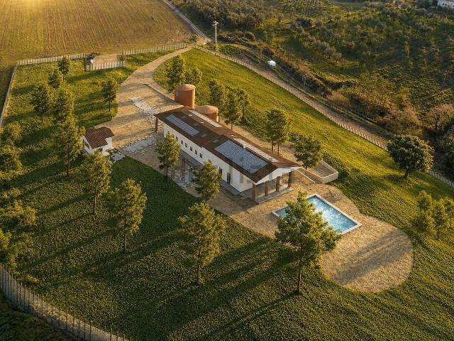Rustici e casali in vendita di 450 m² in Via Laurentina, 2090
