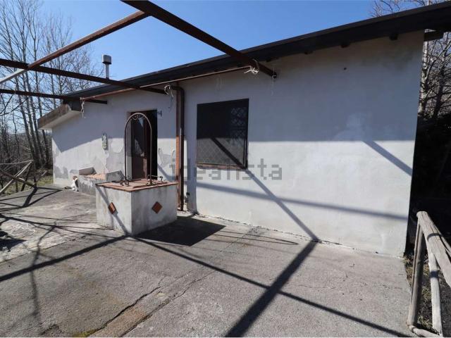 Rustici e casali in vendita di 45 m² in Via Cassone