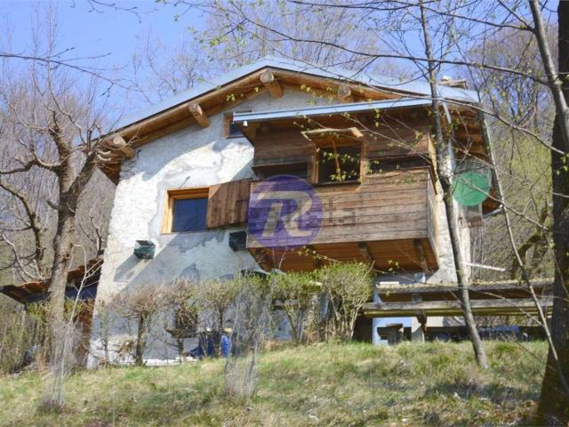 Rustici e casali in vendita di 45 m² in Via Centro