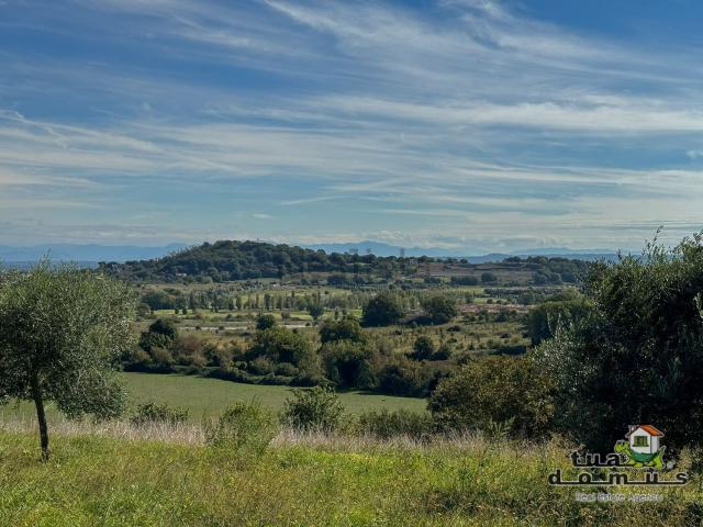 Rustici e casali in vendita di 45 m² in Via di Monte Topino